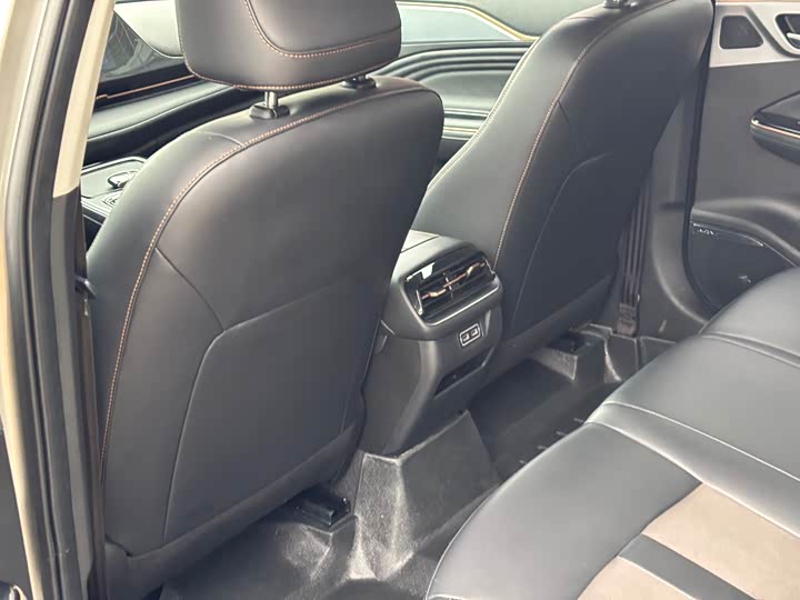 Фото 8 - GAC Aion S