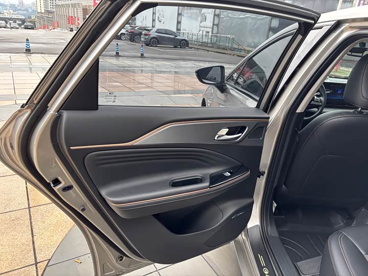 Фото 9 - GAC Aion S