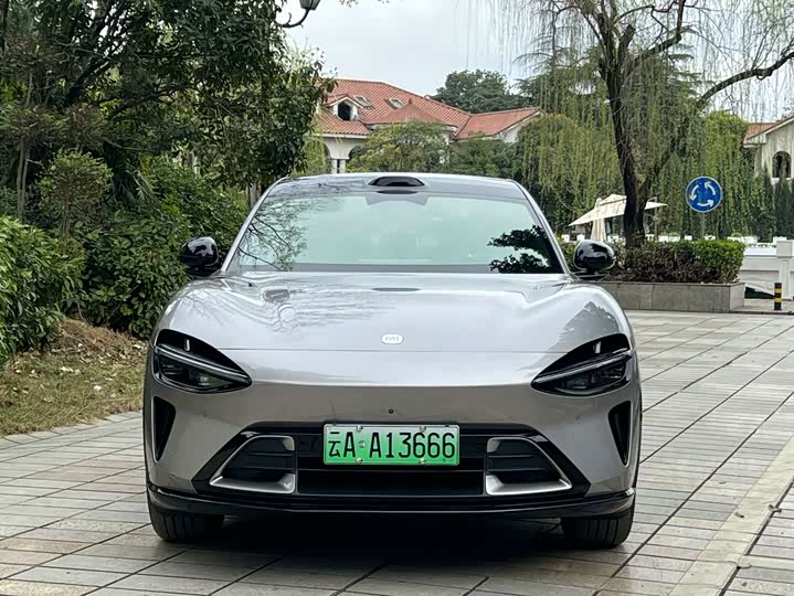 Photo 2 - Xiaomi YU7