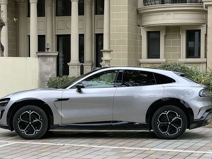 Photo 4 - Xiaomi YU7