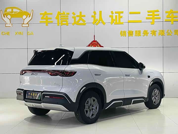 Фото 3 - BYD Yuan Up