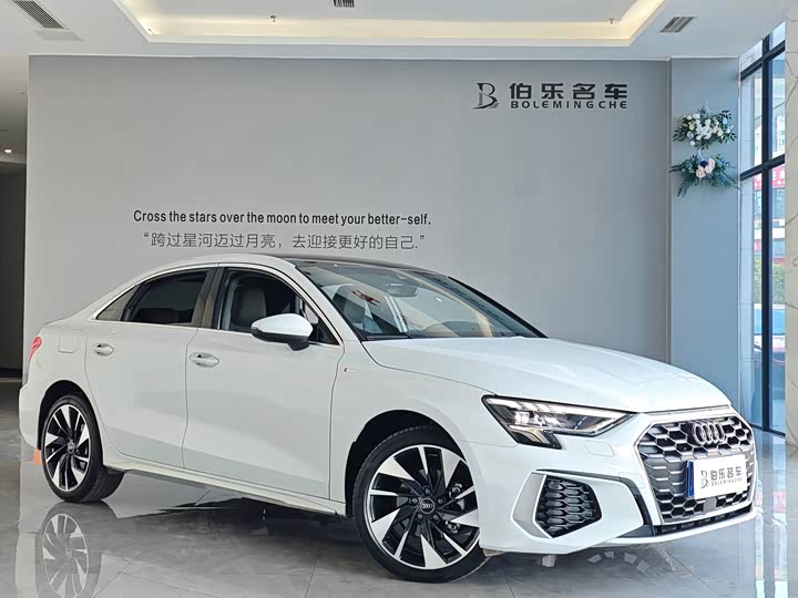 Фото 3 - Audi A3