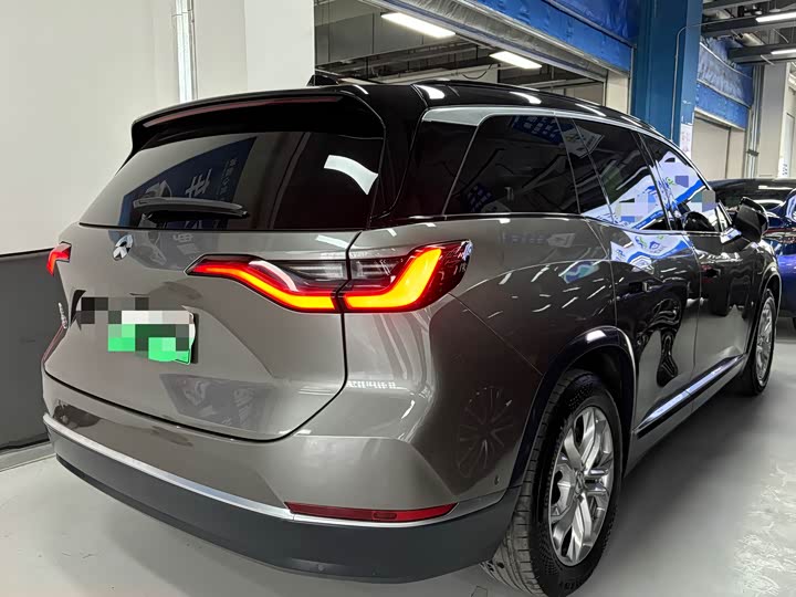 Фото 4 - Nio ES8