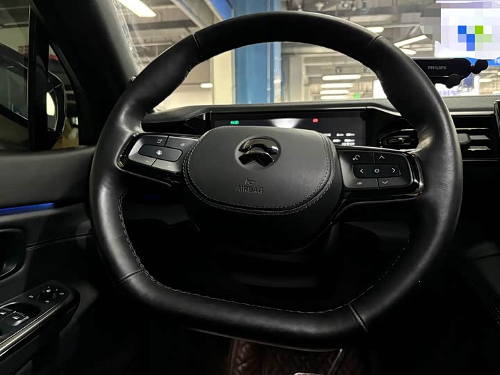 Фото 7 - Nio ES8