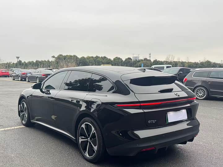 Фото 7 - Nio ET5T