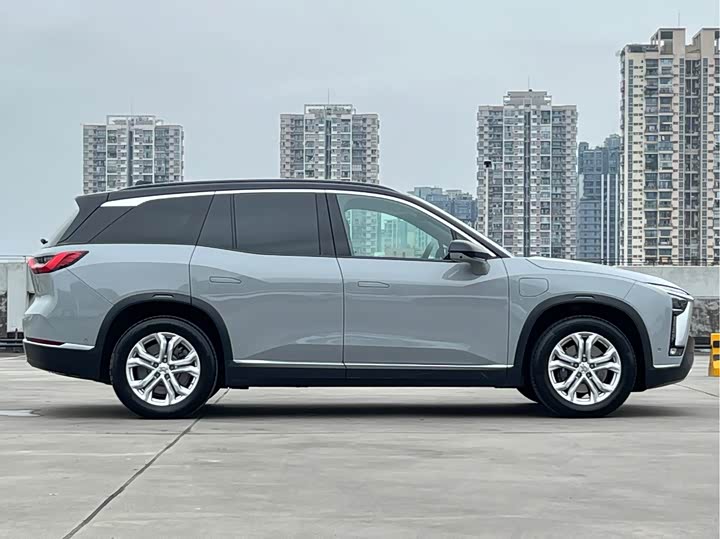 Фото 6 - Nio ES8