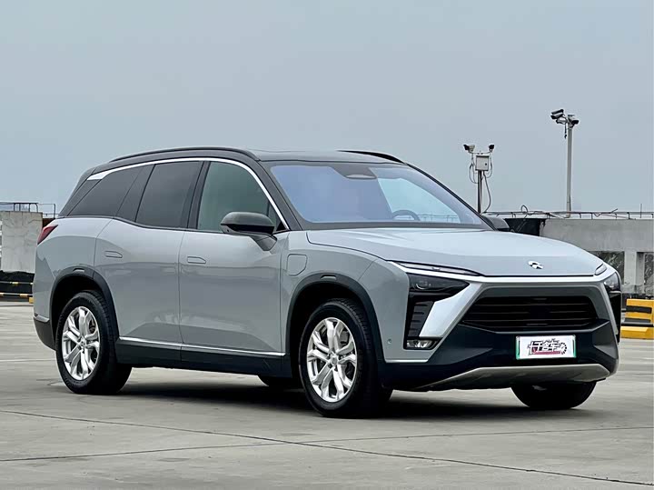 Фото 7 - Nio ES8