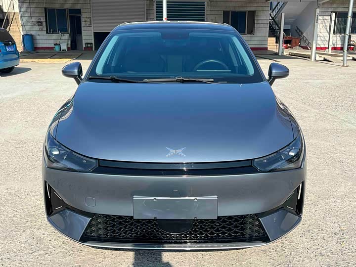 Фото 2 - XPeng P5