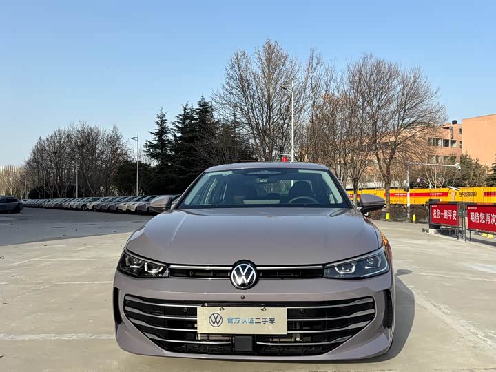 Photo 3 - Volkswagen Passat
