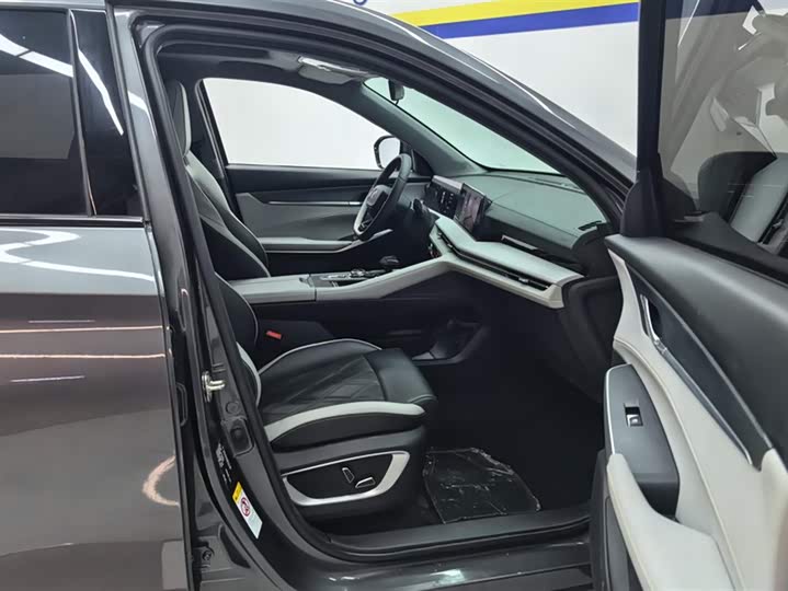 Фото 8 - Changan CS75 Plus