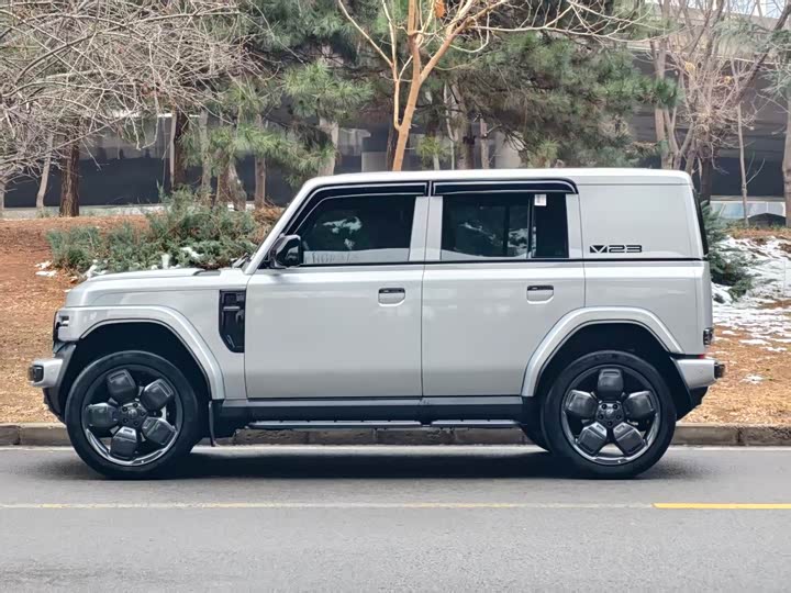 Фото 2 - Chery iCar V23