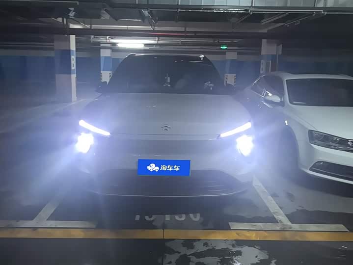 Фото 1 - Nio ES6