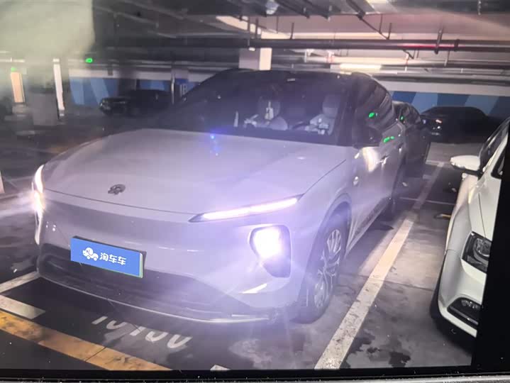 Фото 2 - Nio ES6