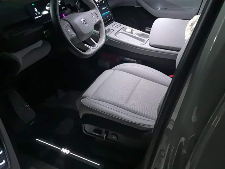 Фото 9 - Nio ES6