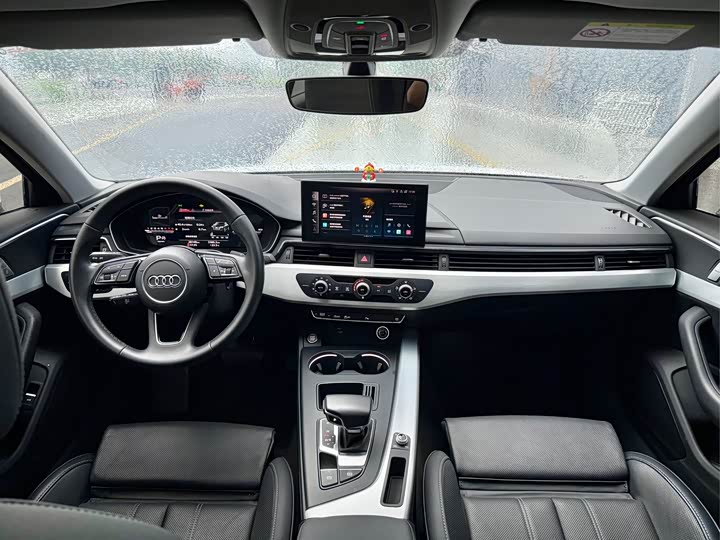 Фото 8 - Audi A4L