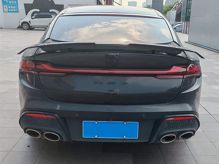 Фото 7 - MG Motor 7