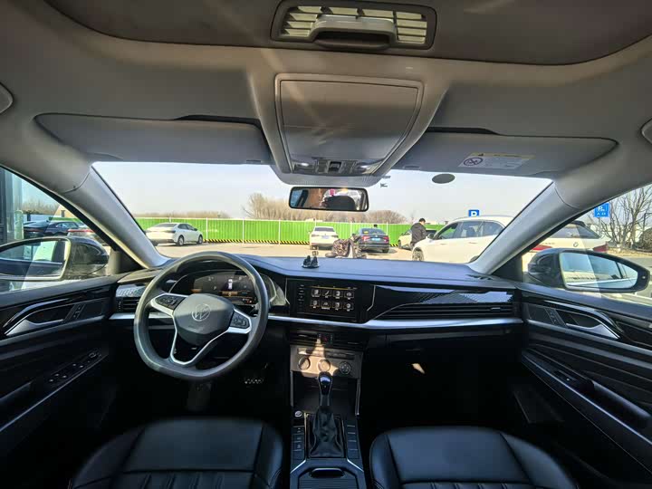 Фото 5 - Volkswagen Passat