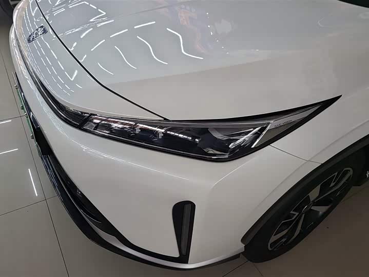 Фото 5 - Roewe D5X DMH