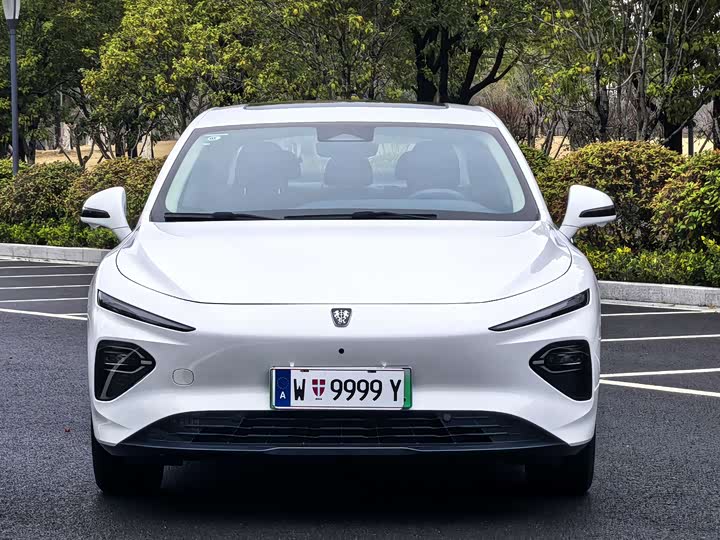 Фото 2 - Roewe D7