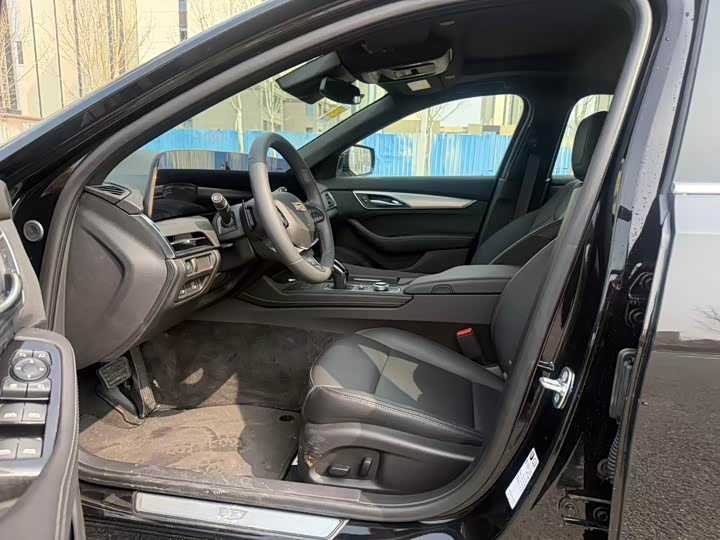 Фото 4 - Cadillac CT5