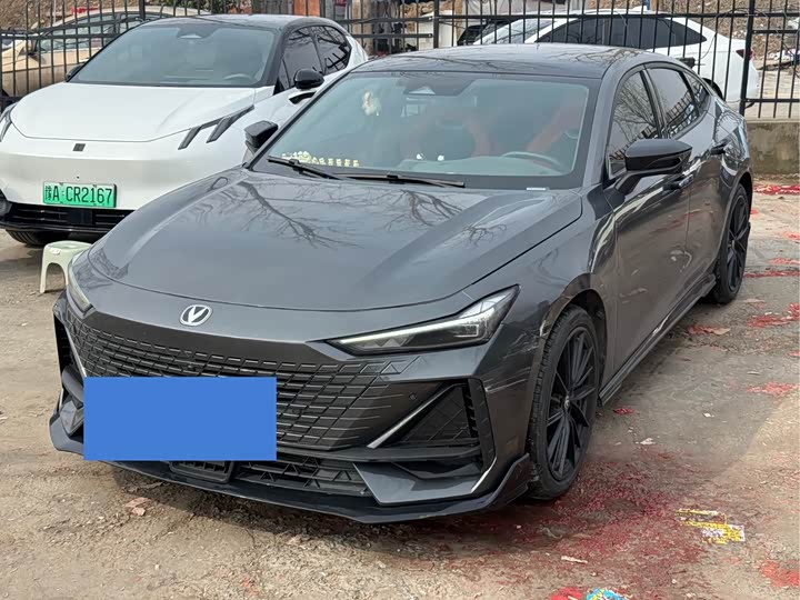 Фото 1 - Changan UNI-V