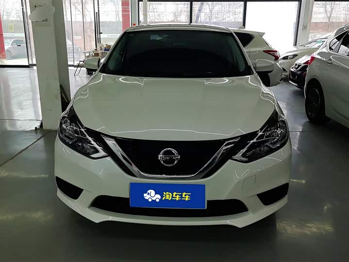 Фото 2 - Nissan Sylphy