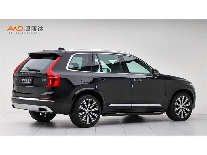 Фото 3 - Volvo XC90