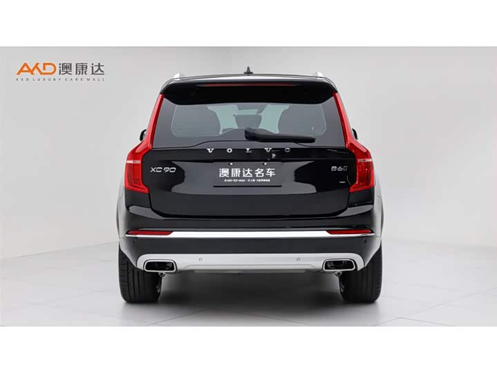 Фото 4 - Volvo XC90