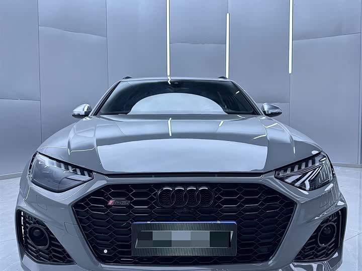 Фото 5 - Audi RS 4