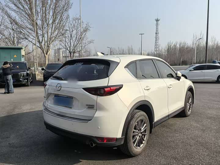 Фото 3 - Mazda CX-5