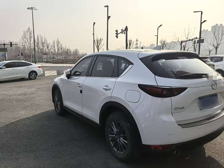Фото 4 - Mazda CX-5