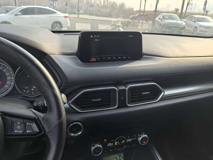 Фото 9 - Mazda CX-5