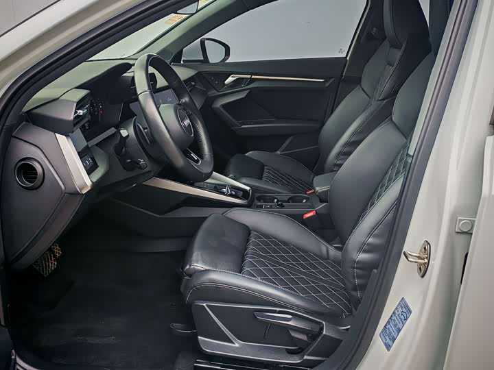 Фото 7 - Audi A3