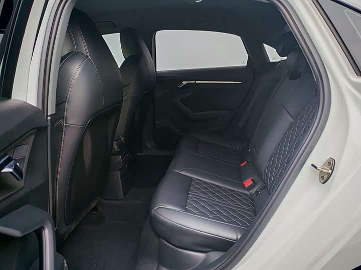 Фото 8 - Audi A3