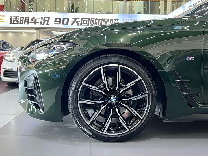 Photo 3 - BMW 4 Series