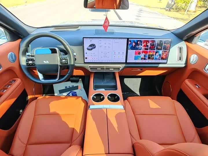 Фото 4 - LiXiang L8