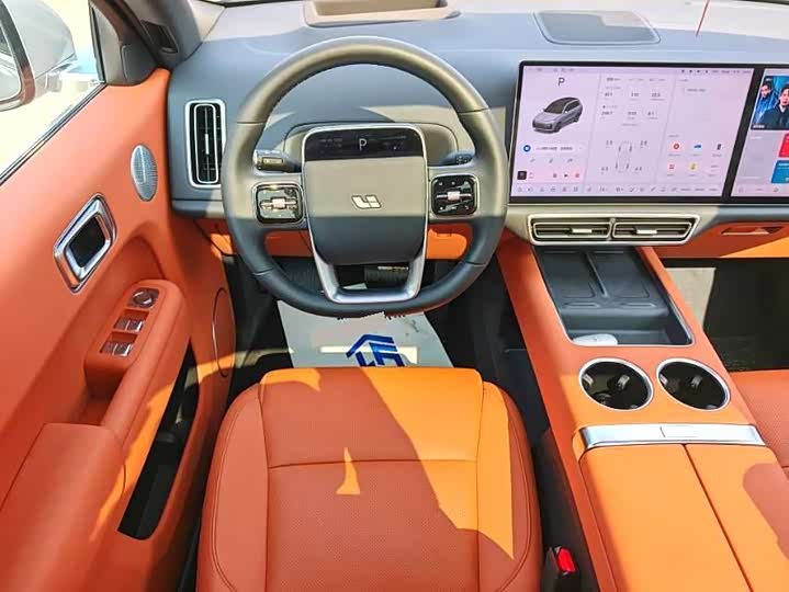 Фото 7 - LiXiang L8