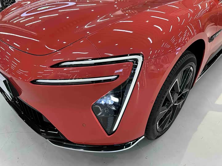 Фото 4 - Avatr 06