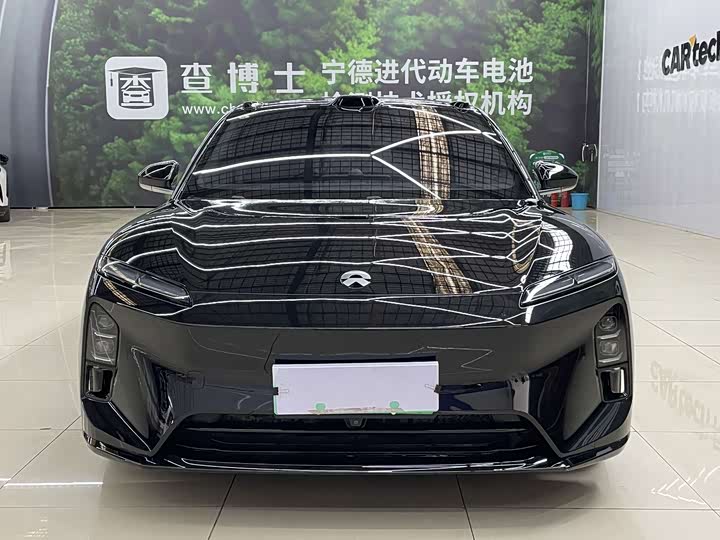 Фото 2 - Nio ET5T