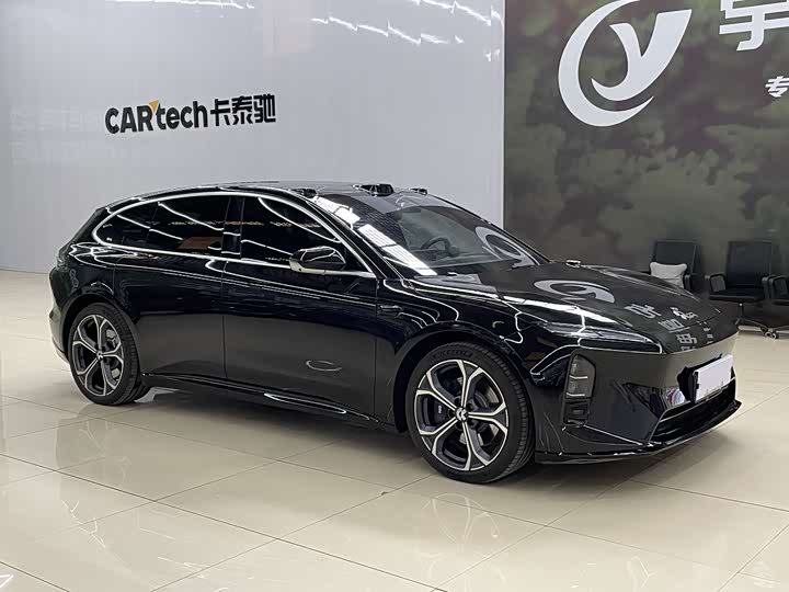 Фото 3 - Nio ET5T