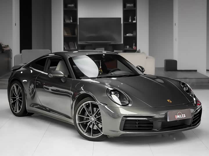 Фото 3 - Porsche 911