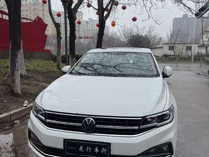 Фото 1 - Volkswagen Bora