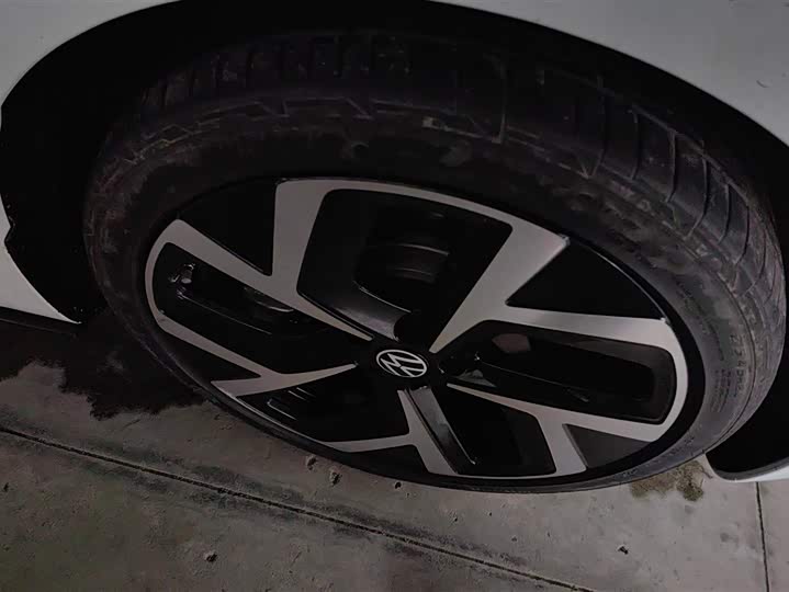 Photo 6 - Volkswagen ID.3