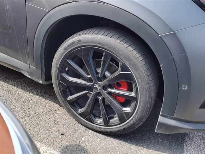 Фото 6 - BAIC Arcfox Alpha T5