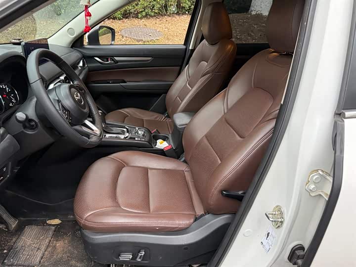 Photo 8 - Mazda CX-5