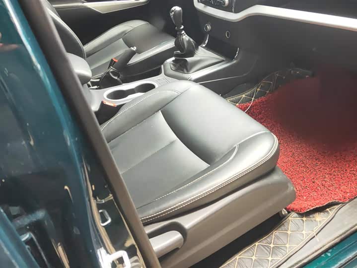 Фото 8 - Dongfeng Rich 6