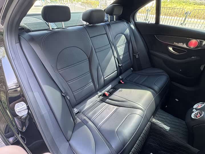 Photo 9 - Mercedes-Benz C-Class AMG