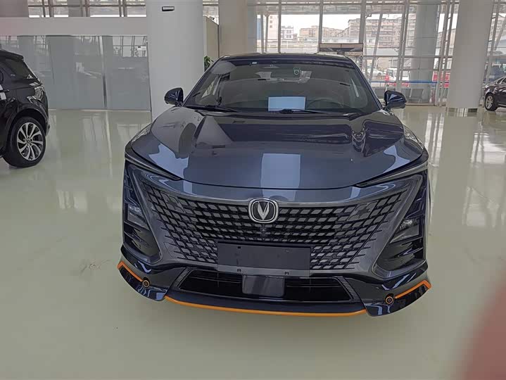 Photo 2 - Changan UNI-T