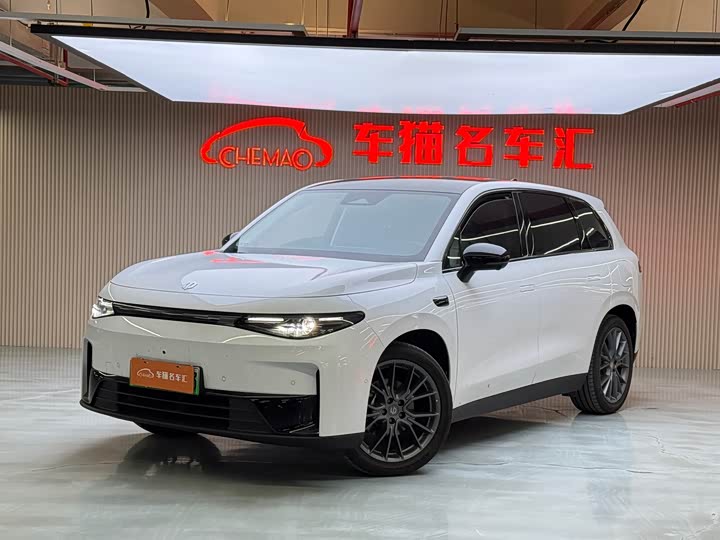 Фото 1 - Leapmotor C10