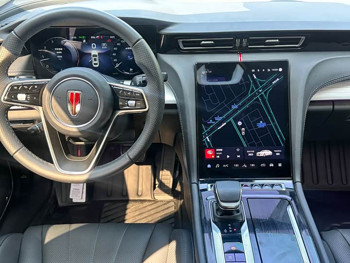Фото 5 - Hongqi H5